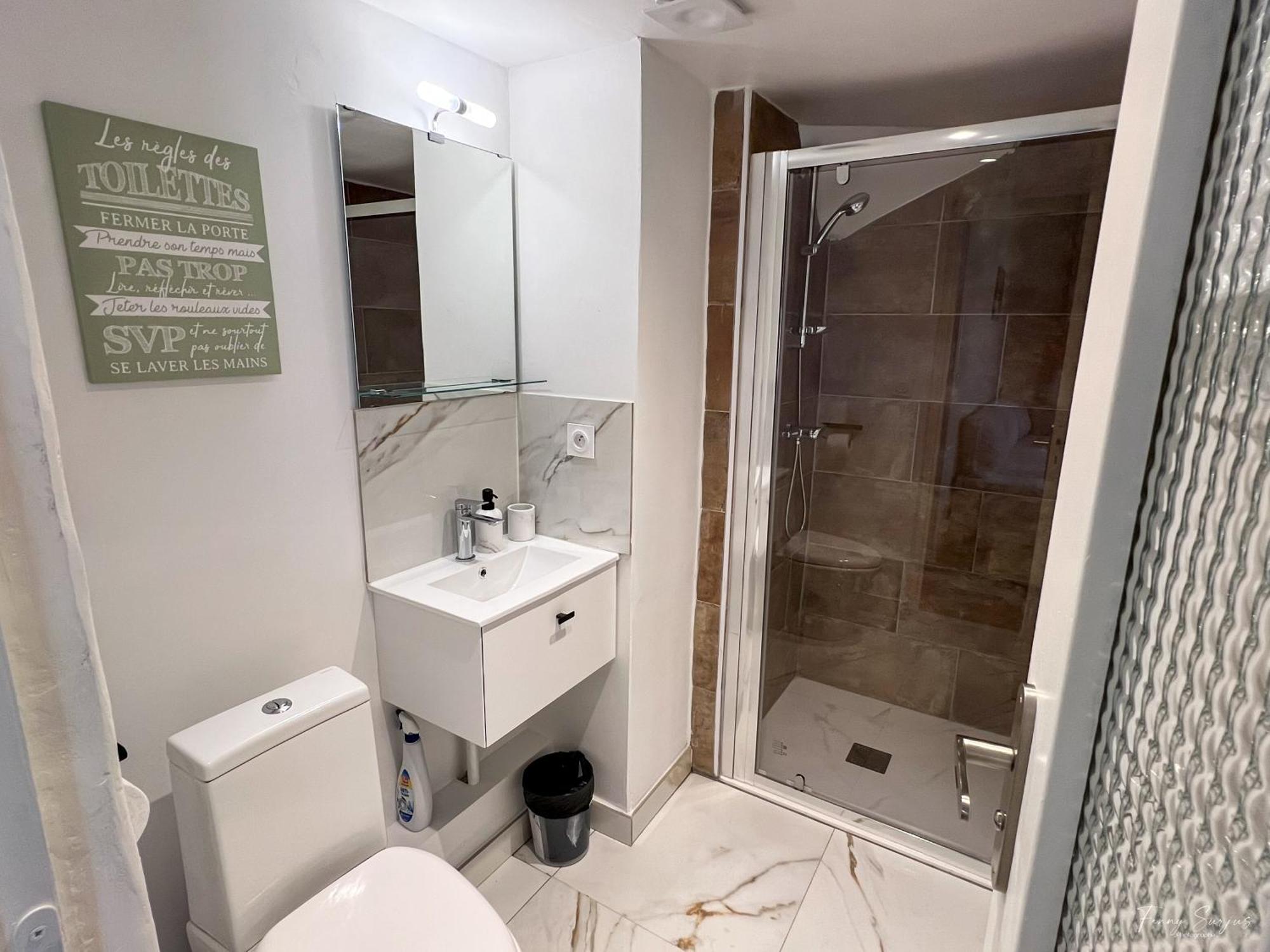 Appartements Confortables - Gare A 5 Min Pied - 20Min De La Plage - Terrasse Perpignan Exterior foto
