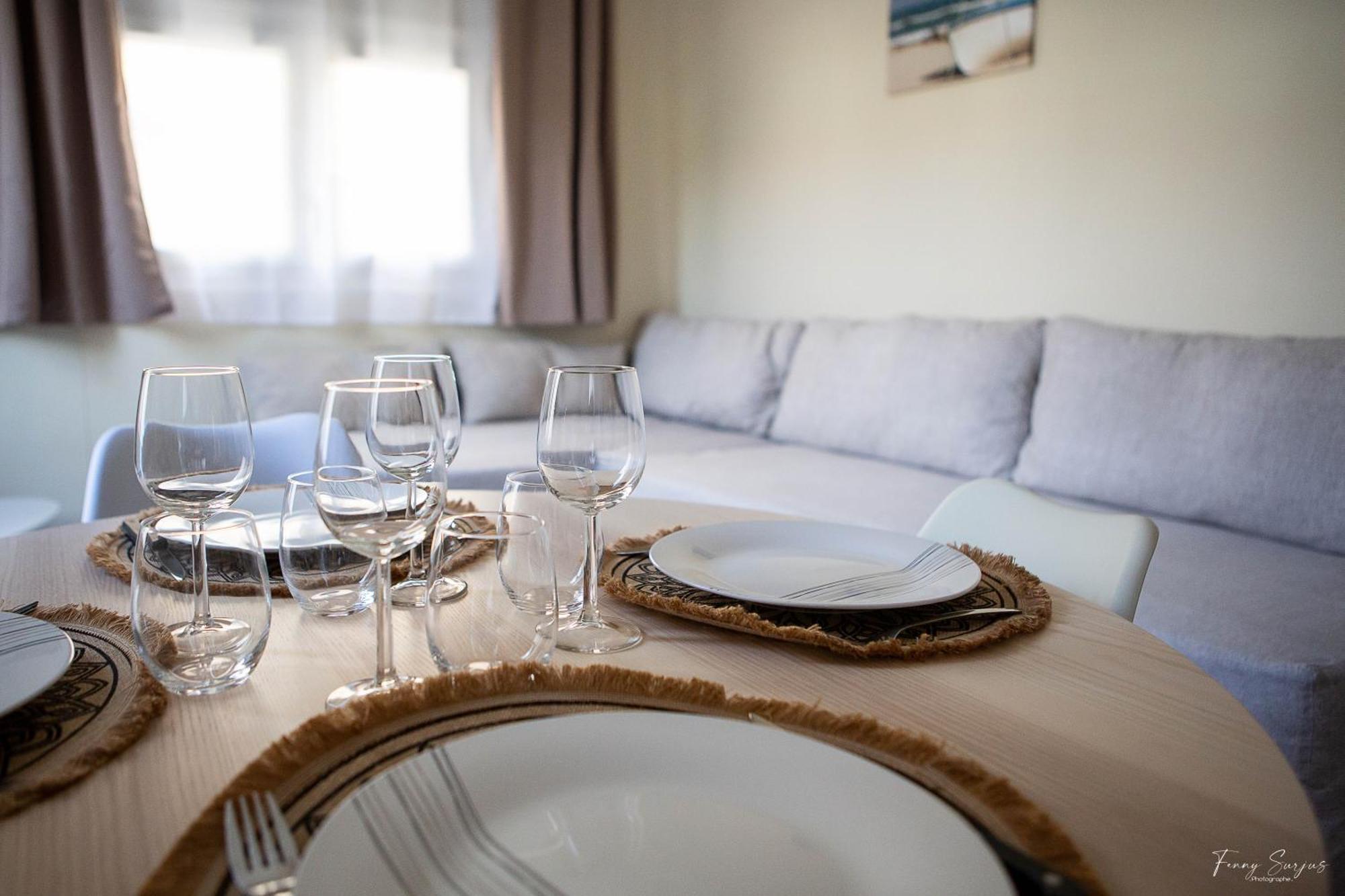 Appartements Confortables - Gare A 5 Min Pied - 20Min De La Plage - Terrasse Perpignan Exterior foto