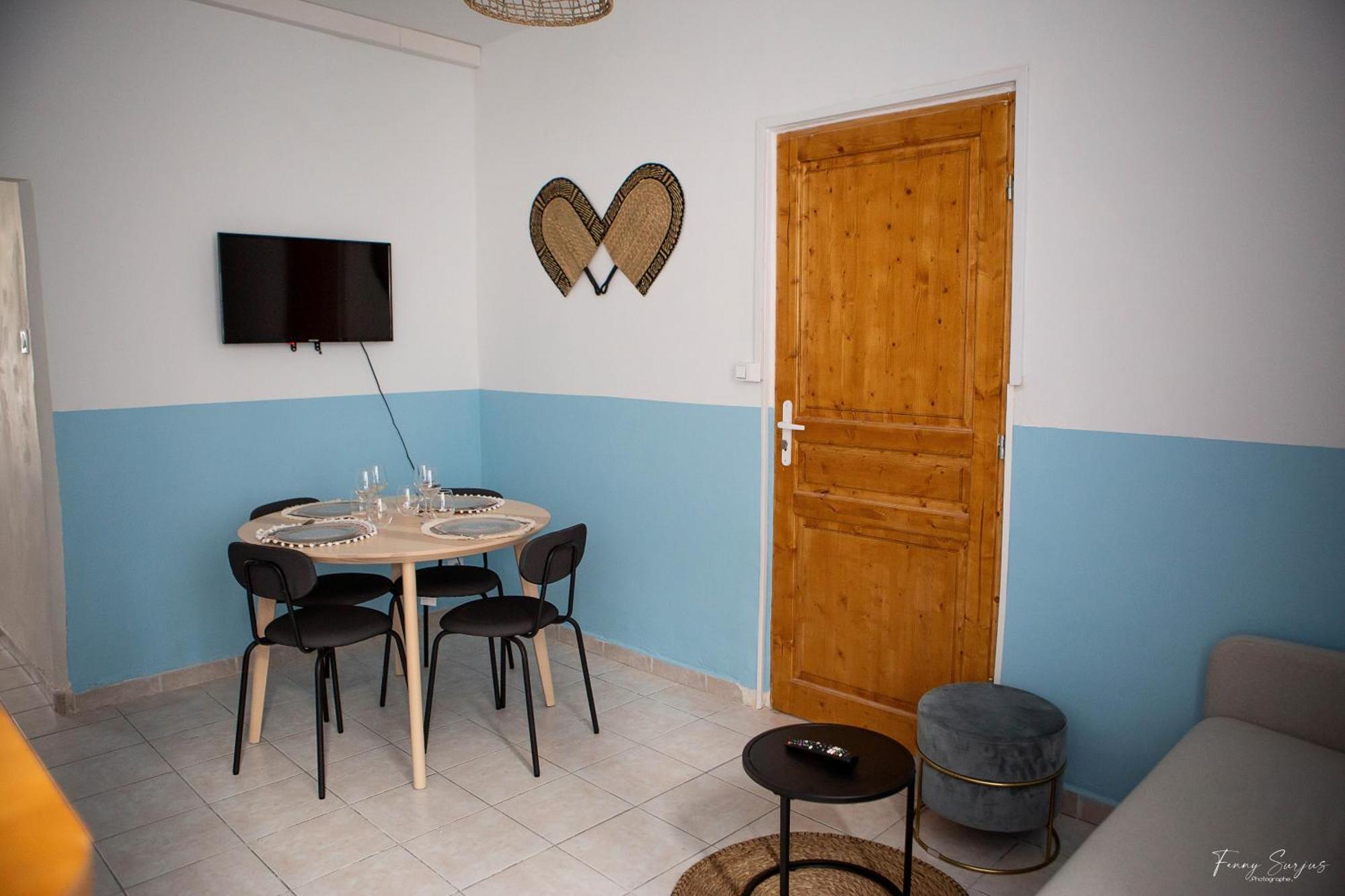 Appartements Confortables - Gare A 5 Min Pied - 20Min De La Plage - Terrasse Perpignan Exterior foto